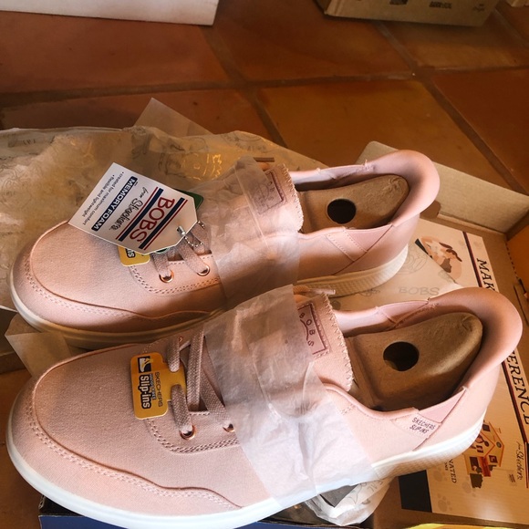 Skechers Bobs Blush Slip-ins - Picture 5 of 9